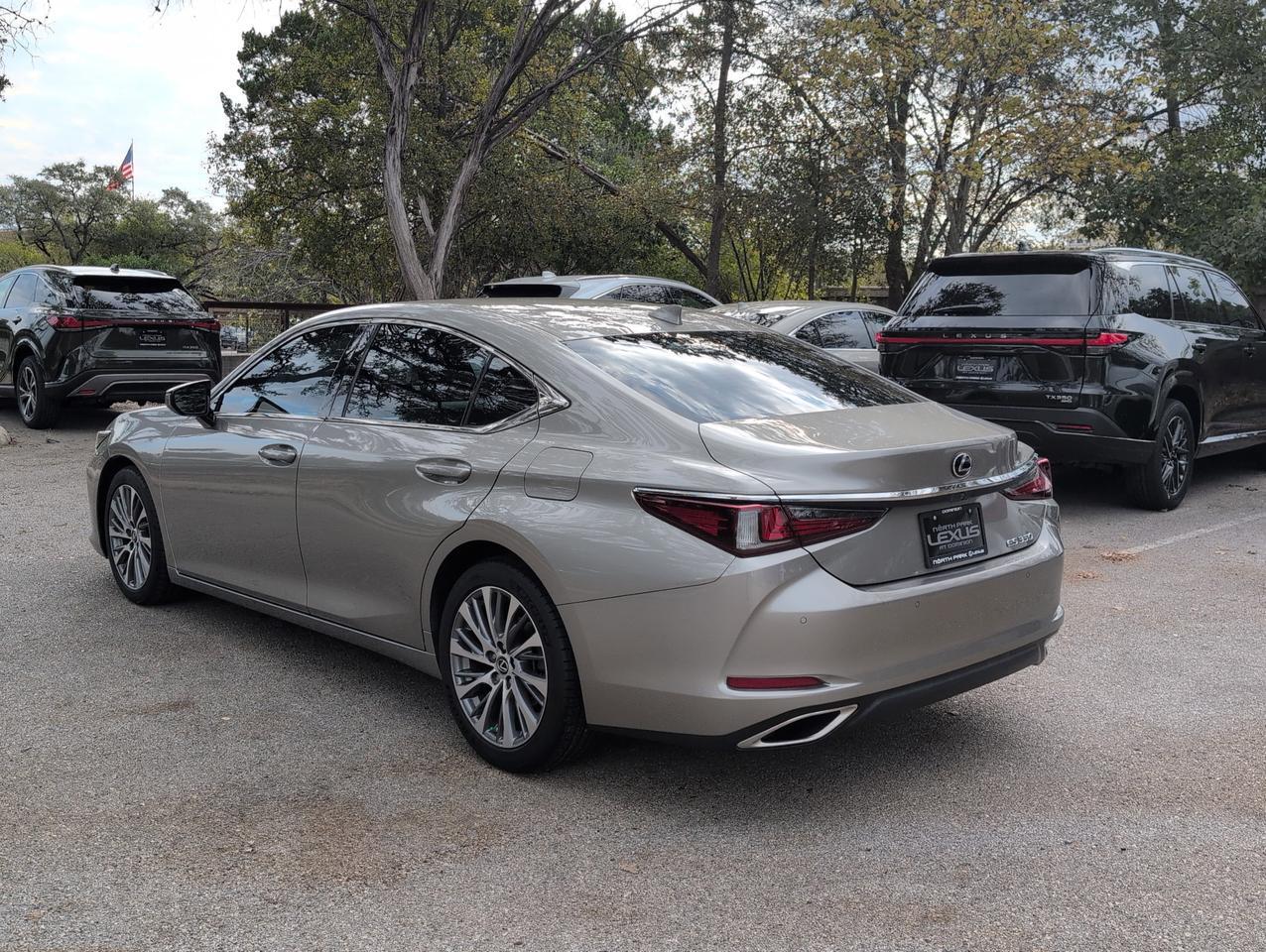2020 Lexus ES 350