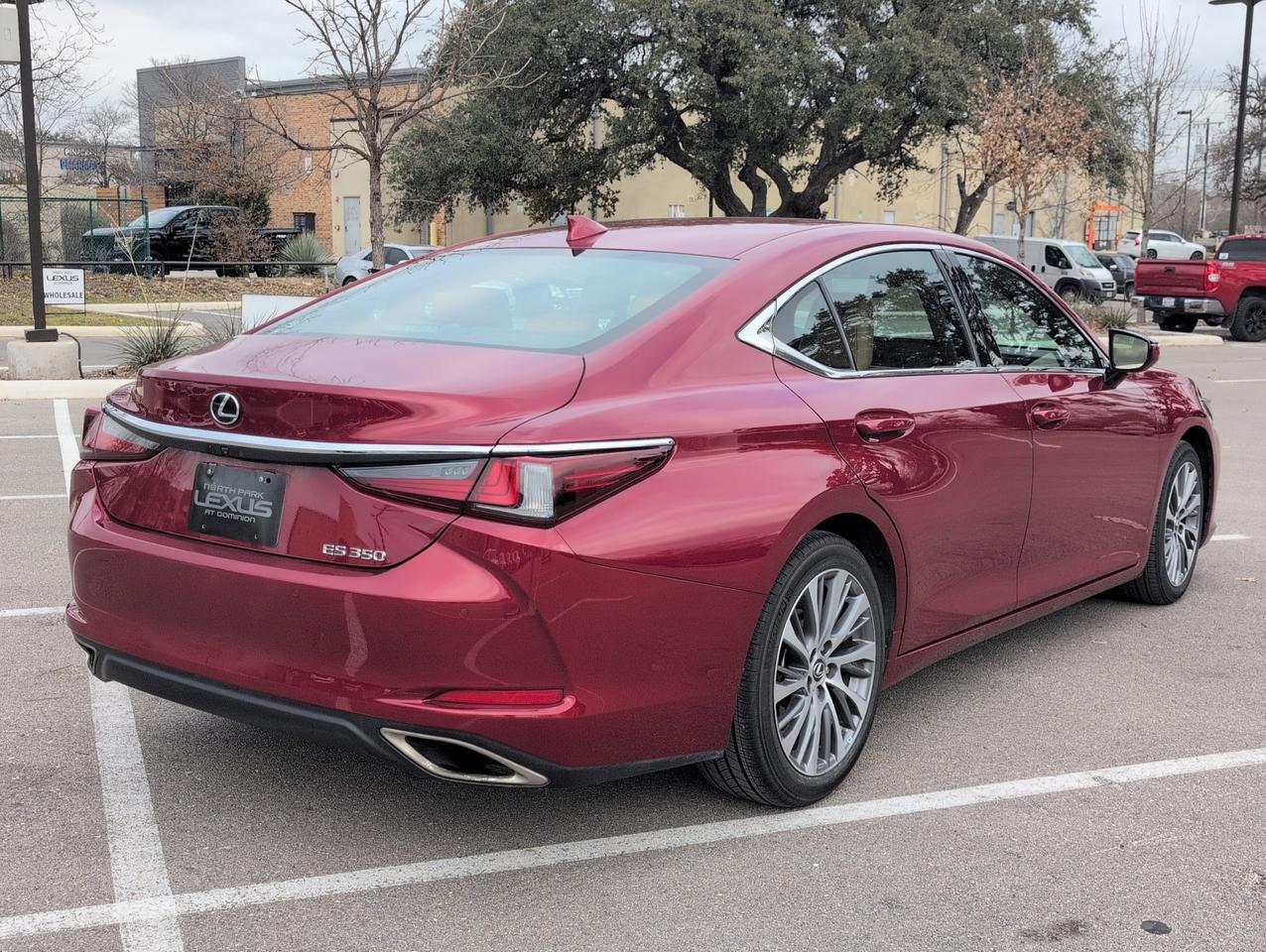 2020 Lexus ES 350