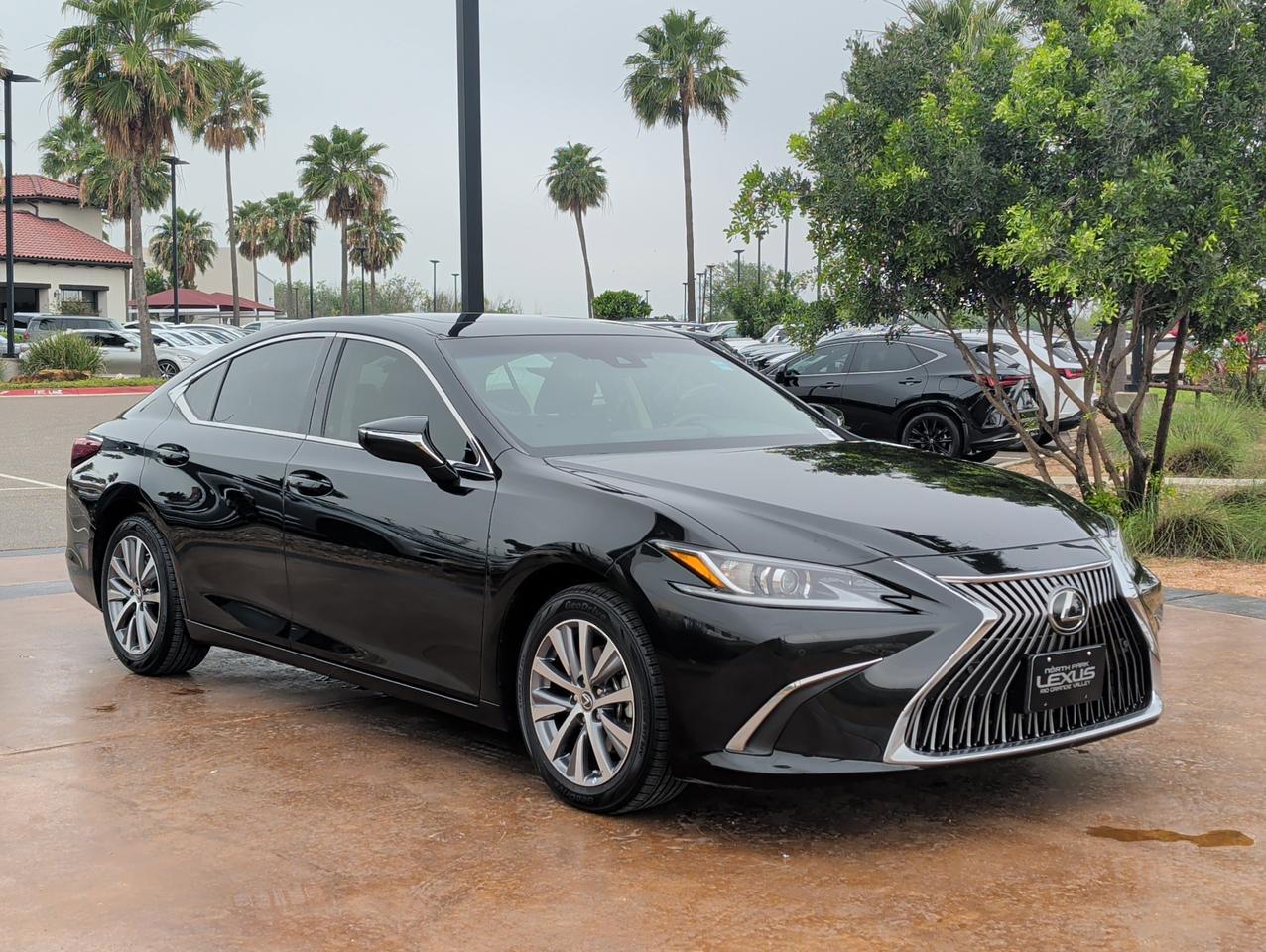 2020 Lexus ES