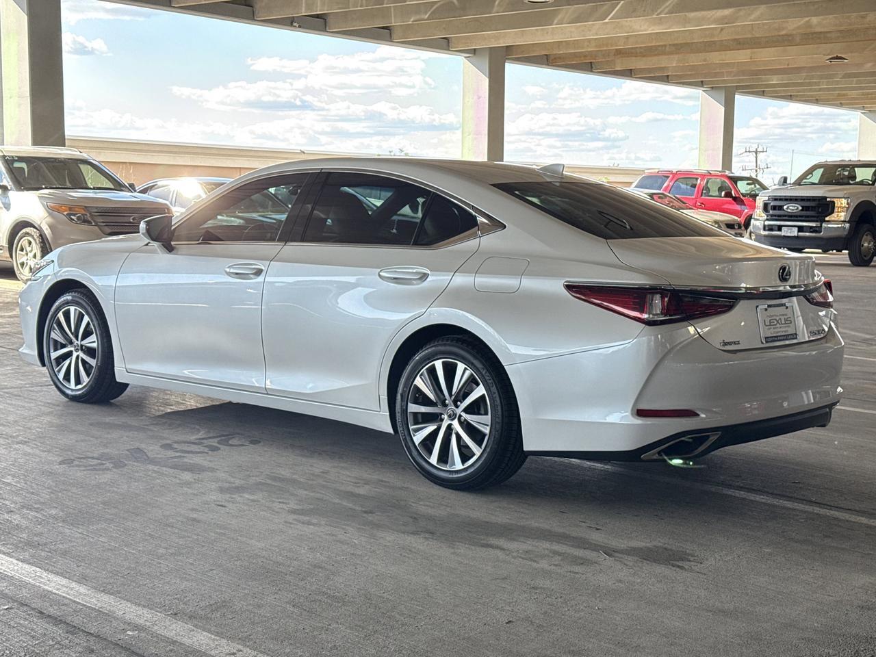 2020 Lexus ES 350
