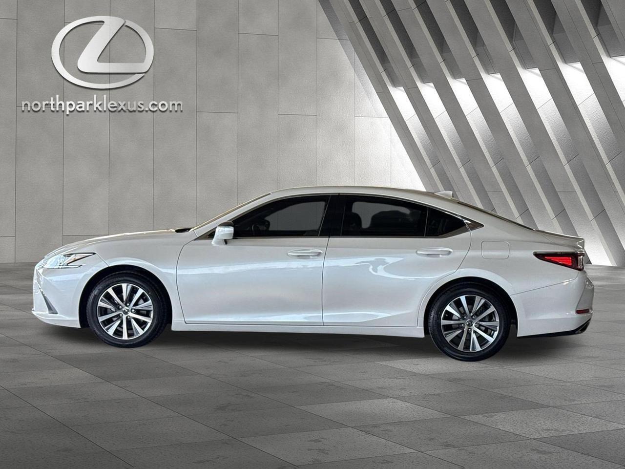 2020 Lexus ES