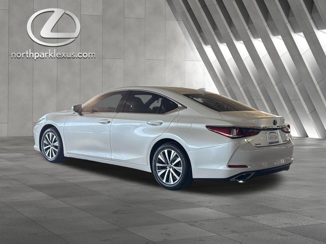 2020 Lexus ES 350