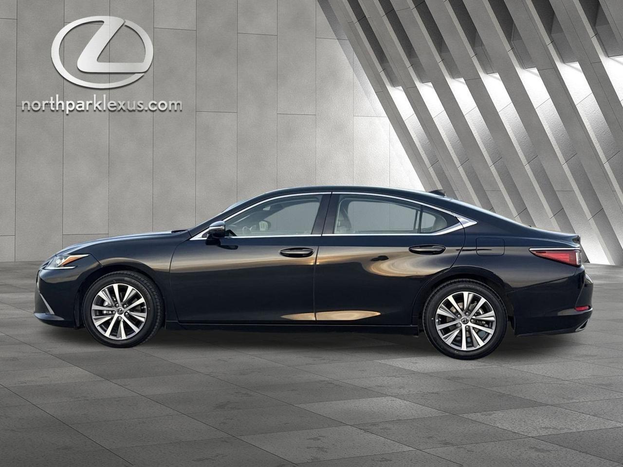 2020 Lexus ES