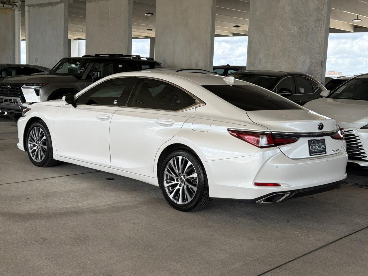 2020 Lexus ES 350