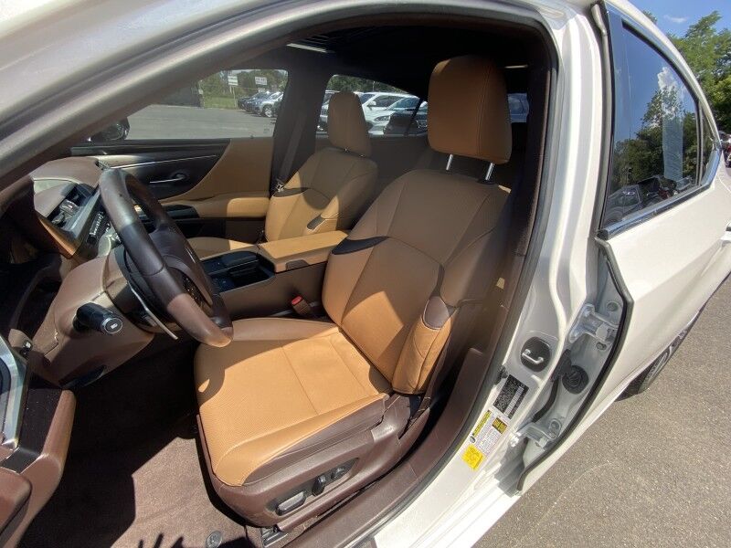 2020 Lexus ES 350 Ultra Luxury Bristol  PA