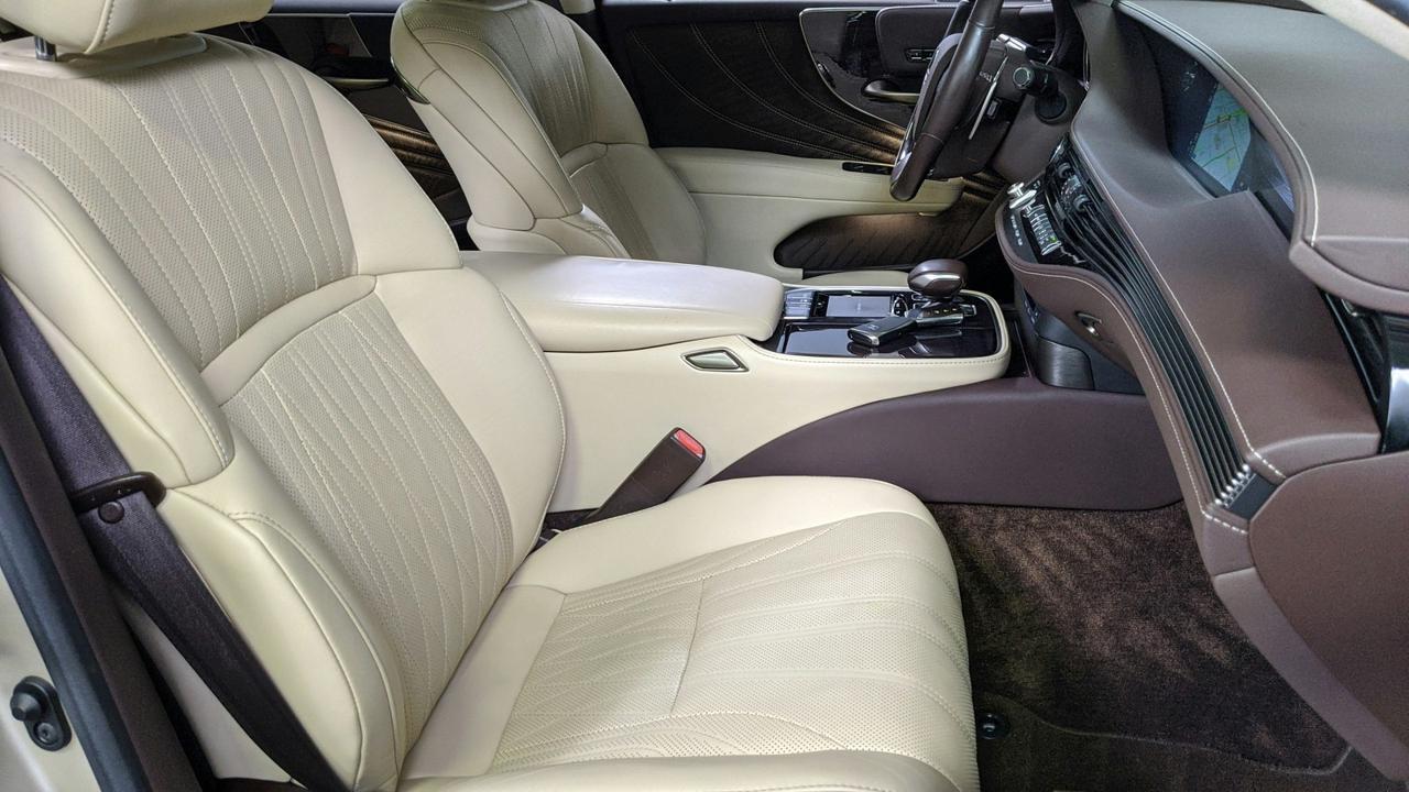 2020 Lexus LS 500h St. Charles  IL
