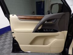 2020 Lexus LX 570 4WD Fond du Lac WI