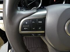 2020 Lexus LX 570 4WD Fond du Lac WI
