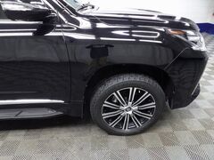 2020 Lexus LX 570 4WD Fond du Lac WI