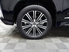 2020 Lexus LX 570 4WD Fond du Lac WI
