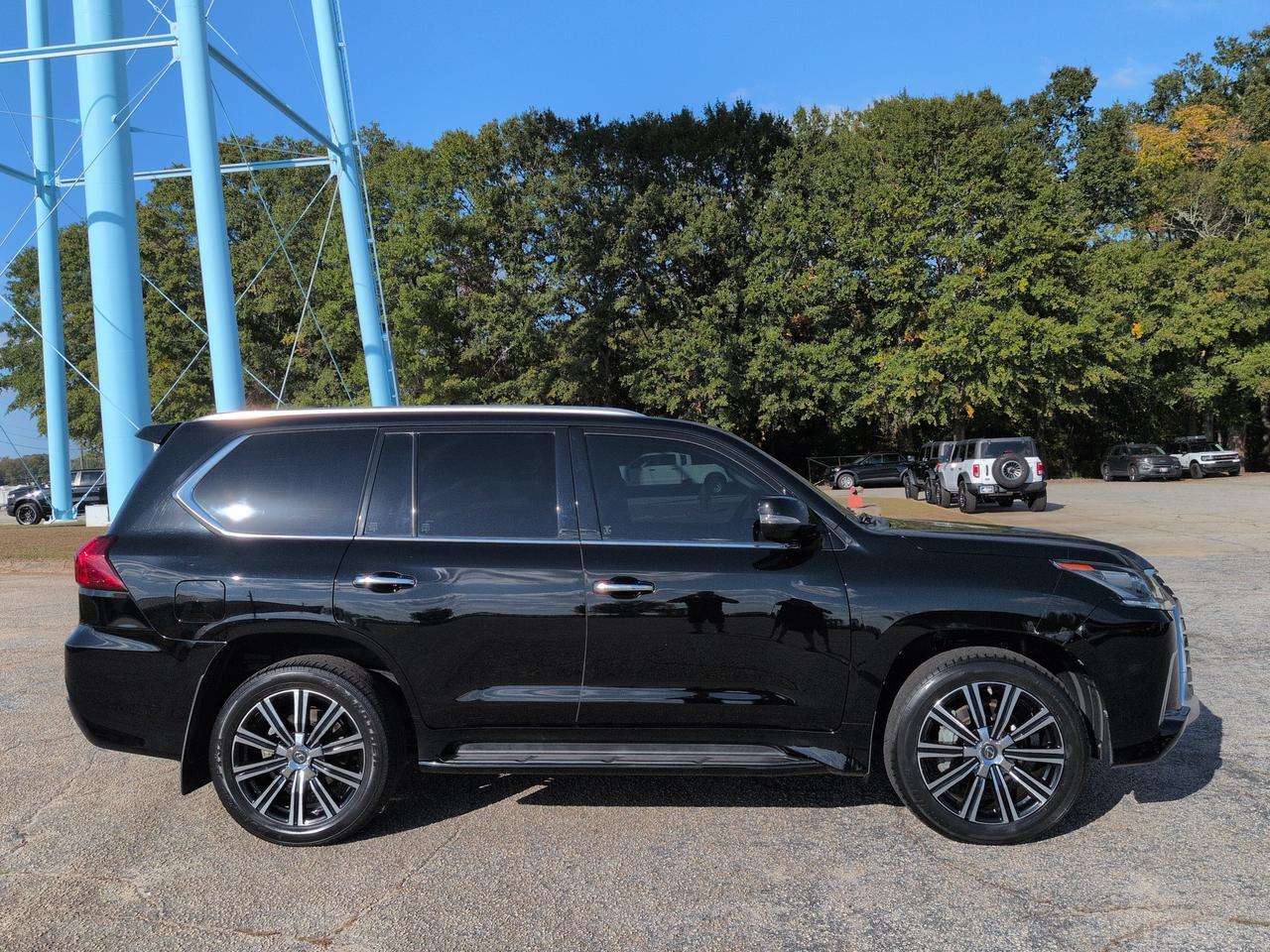 2020 Lexus LX