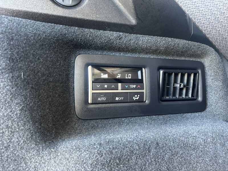 2020 Lexus RX 350L Premium photo 29