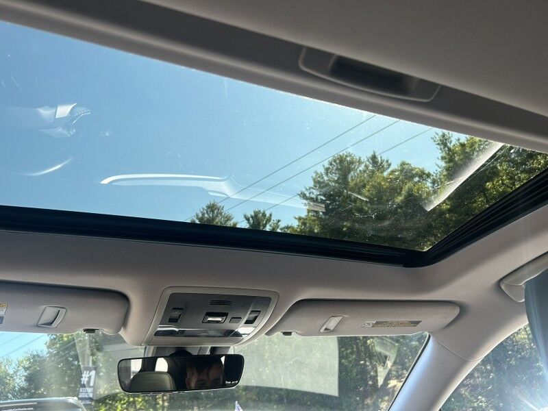 2020 Lexus RX 350L Premium photo 25