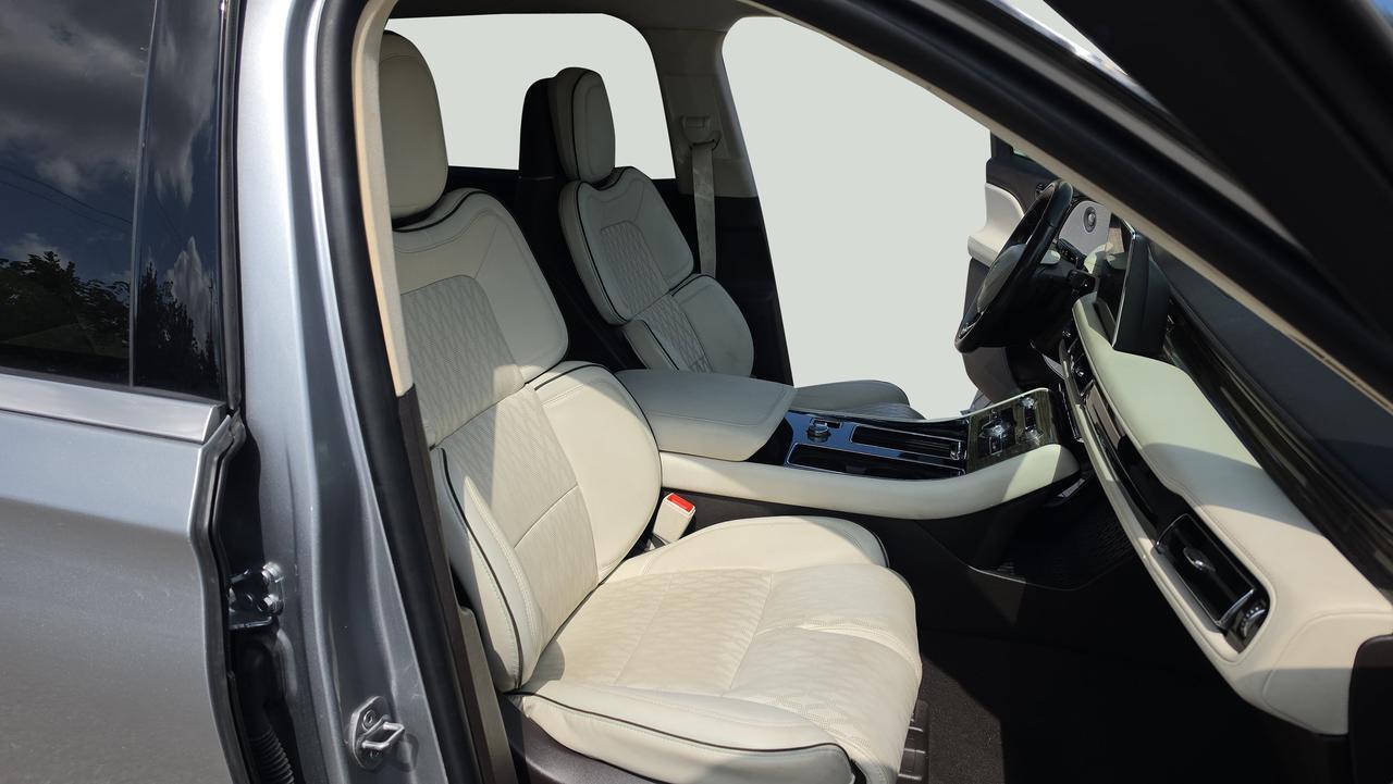 2020 Lincoln Aviator Black Label