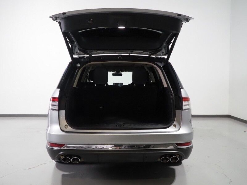 2020 Lincoln Aviator Reserve AWD *GROUP 202A, DYNAMIC HANDLING PKG, HEADS-UP DISPLAY, NAVIGATION, ADAPTIVE CRUISE, SAFETY ALERTS, 360 CAMERAS, PANO VISTA ROOF, LEATHER, CLIMATE/MASSAGE SEATS, 2ND ROW CAPTAIN'S, REVEL AUDIO, 22 INCH WHEELS Round Rock TX