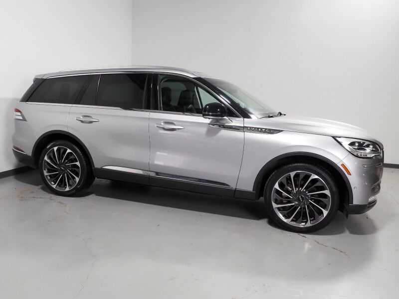 2020 Lincoln Aviator Reserve AWD *GROUP 202A, DYNAMIC HANDLING PKG, HEADS-UP DISPLAY, NAVIGATION, ADAPTIVE CRUISE, SAFETY ALERTS, 360 CAMERAS, PANO VISTA ROOF, LEATHER, CLIMATE/MASSAGE SEATS, 2ND ROW CAPTAIN'S, REVEL AUDIO, 22 INCH WHEELS