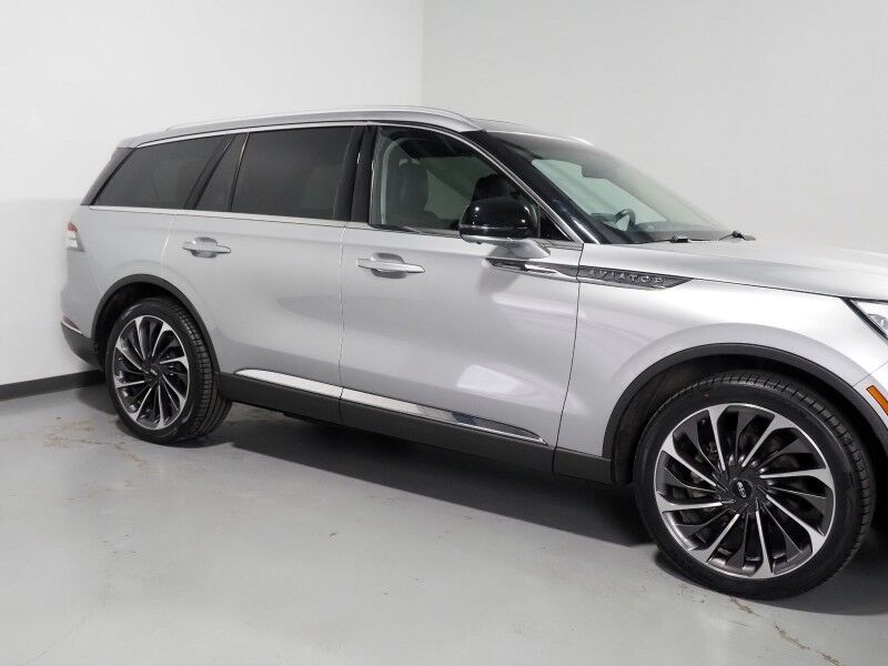 2020 Lincoln Aviator Reserve AWD *GROUP 202A, DYNAMIC HANDLING PKG, HEADS-UP DISPLAY, NAVIGATION, ADAPTIVE CRUISE, SAFETY ALERTS, 360 CAMERAS, PANO VISTA ROOF, LEATHER, CLIMATE/MASSAGE SEATS, 2ND ROW CAPTAIN'S, REVEL AUDIO, 22 INCH WHEELS Round Rock TX