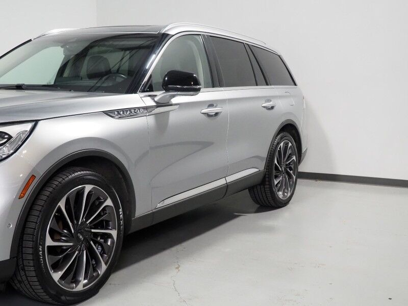 2020 Lincoln Aviator Reserve AWD *GROUP 202A, DYNAMIC HANDLING PKG, HEADS-UP DISPLAY, NAVIGATION, ADAPTIVE CRUISE, SAFETY ALERTS, 360 CAMERAS, PANO VISTA ROOF, LEATHER, CLIMATE/MASSAGE SEATS, 2ND ROW CAPTAIN'S, REVEL AUDIO, 22 INCH WHEELS Round Rock TX