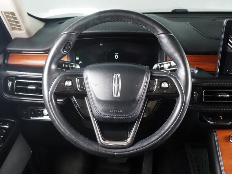2020 Lincoln Aviator Reserve AWD *GROUP 202A, DYNAMIC HANDLING PKG, HEADS-UP DISPLAY, NAVIGATION, ADAPTIVE CRUISE, SAFETY ALERTS, 360 CAMERAS, PANO VISTA ROOF, LEATHER, CLIMATE/MASSAGE SEATS, 2ND ROW CAPTAIN'S, REVEL AUDIO, 22 INCH WHEELS Round Rock TX