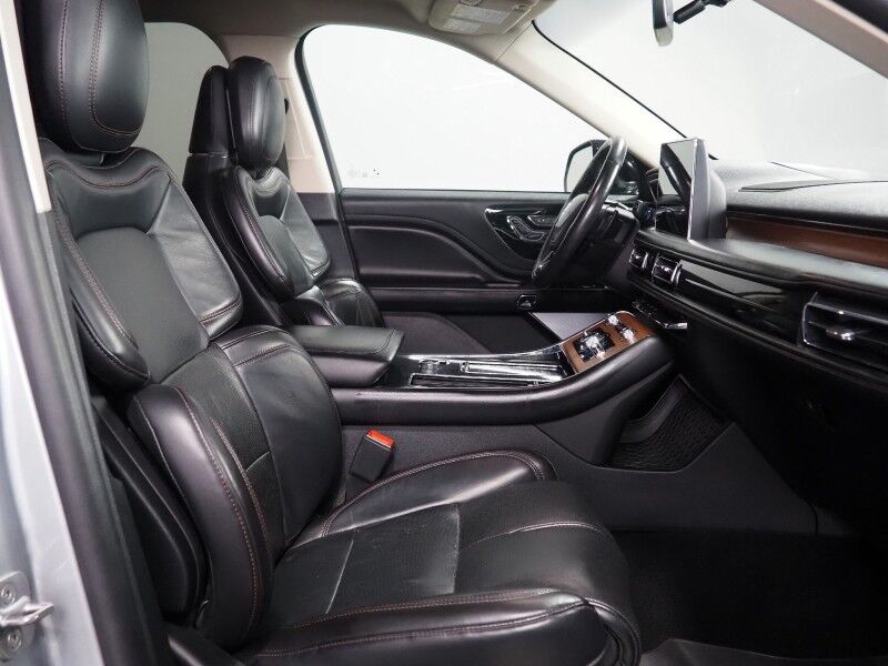2020 Lincoln Aviator Reserve AWD *GROUP 202A, DYNAMIC HANDLING PKG, HEADS-UP DISPLAY, NAVIGATION, ADAPTIVE CRUISE, SAFETY ALERTS, 360 CAMERAS, PANO VISTA ROOF, LEATHER, CLIMATE/MASSAGE SEATS, 2ND ROW CAPTAIN'S, REVEL AUDIO, 22 INCH WHEELS Round Rock TX