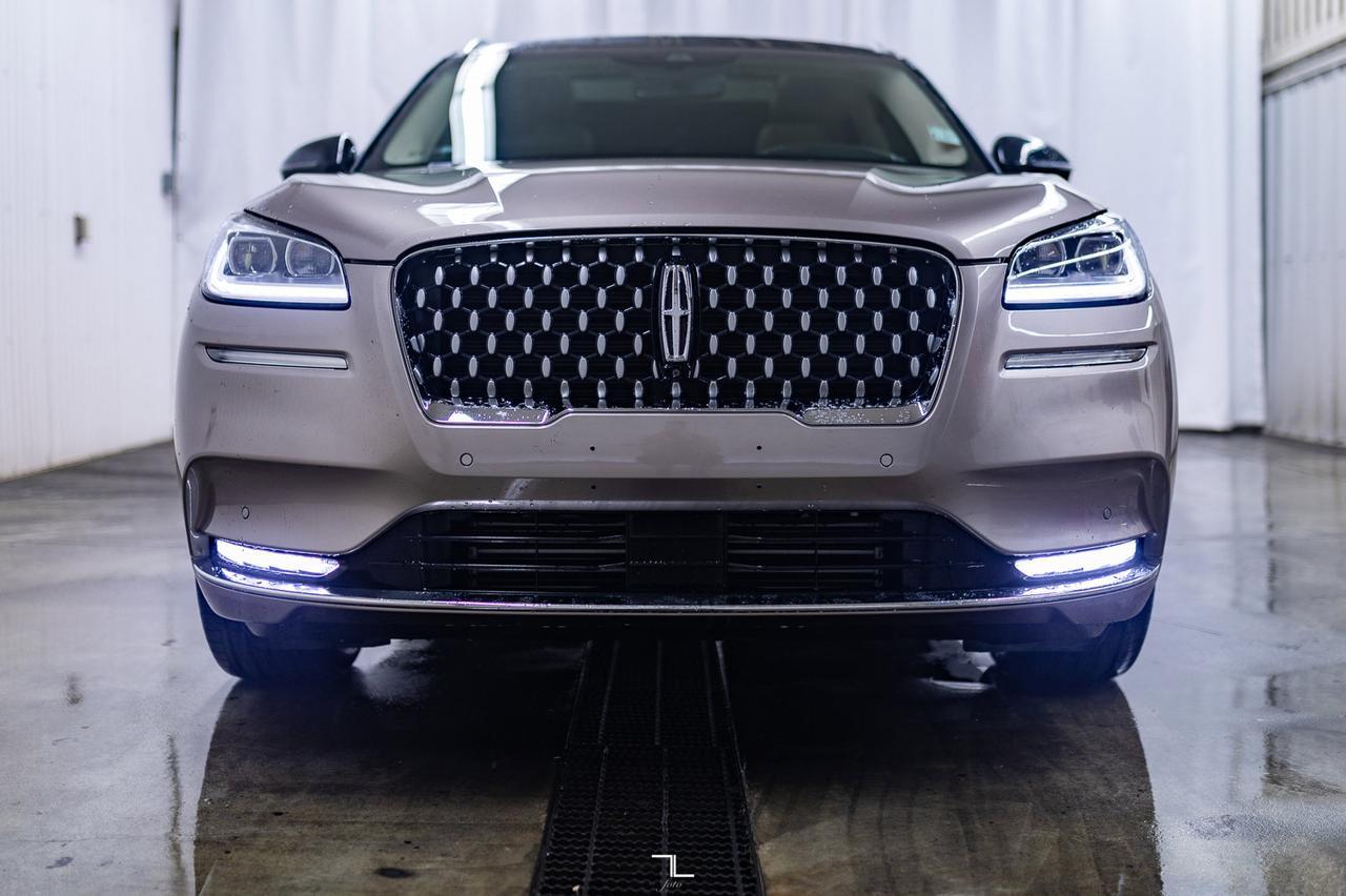 2020 Lincoln Corsair AWD Reserve Leather Roof Nav BCam Red Deer AB