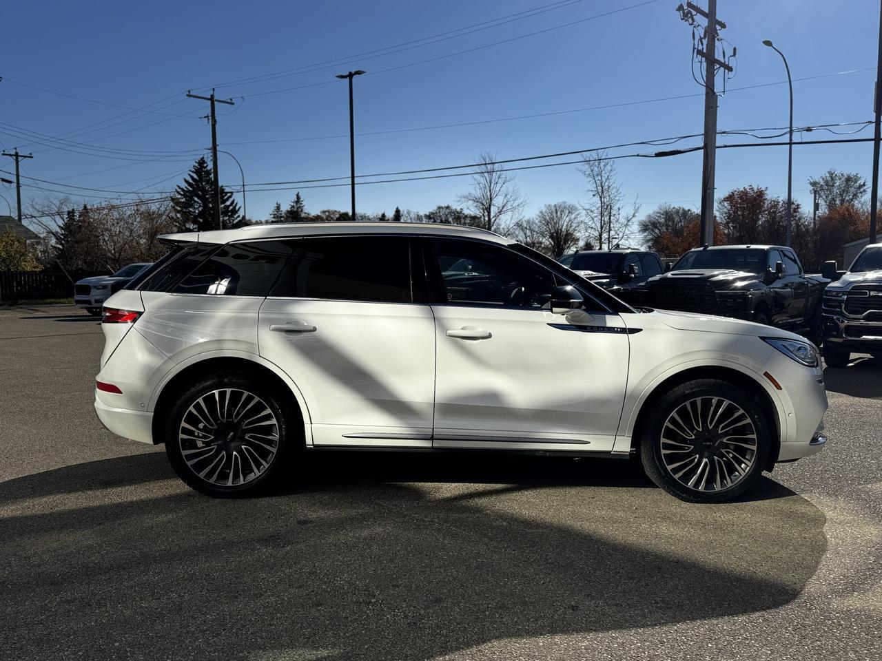 2020 Lincoln Corsair Reserve AWD SUV | Low KMs | 2L Turbo | Backup Camera | Head Up Display | Keypad Redwater AB