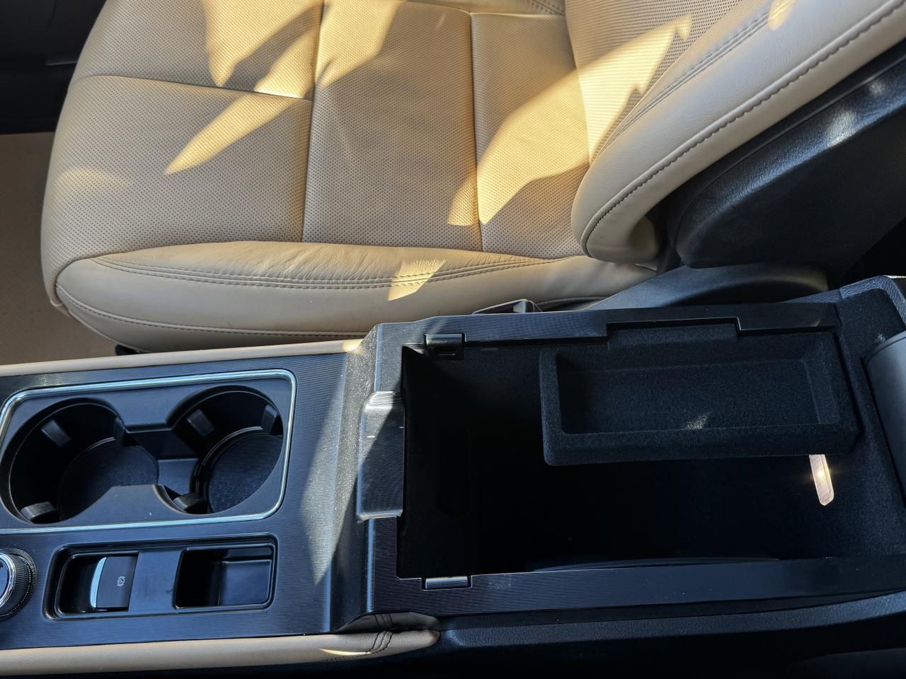 2020 Lincoln Corsair Reserve AWD SUV | Low KMs | 2L Turbo | Backup Camera | Head Up Display | Keypad Redwater AB