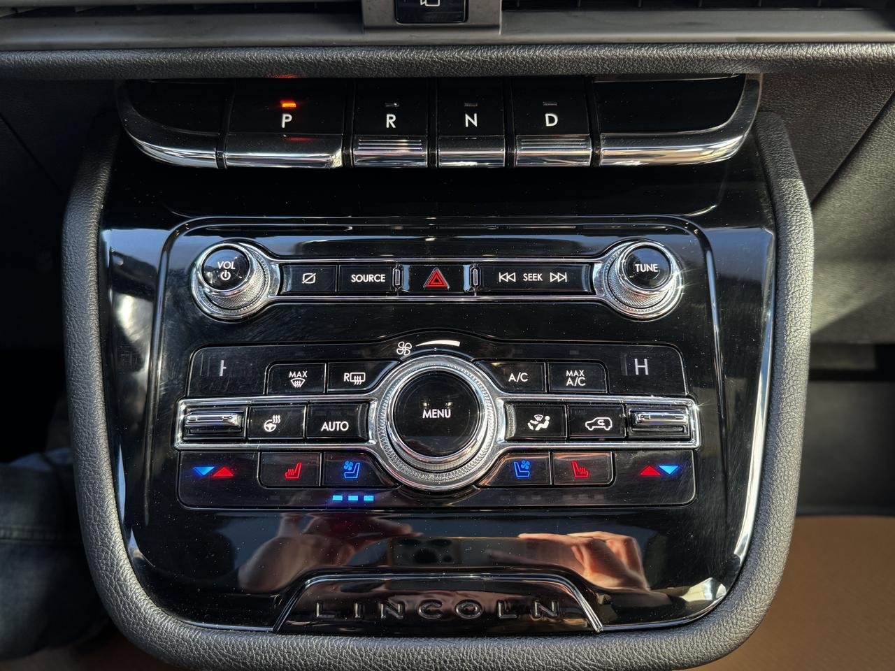 2020 Lincoln Corsair Reserve AWD SUV | Low KMs | 2L Turbo | Backup Camera | Head Up Display | Keypad Redwater AB