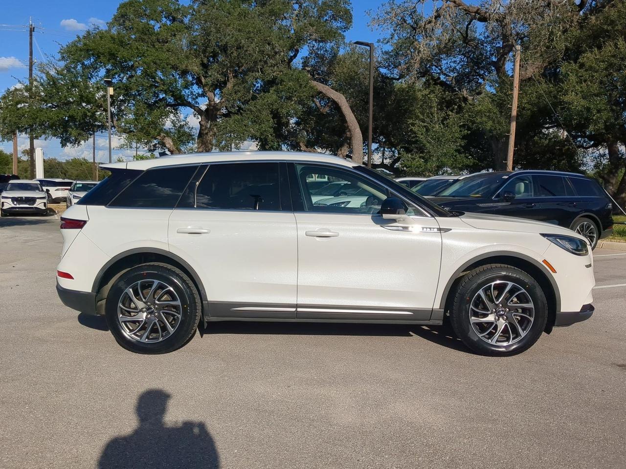 2020 Lincoln Corsair Standard