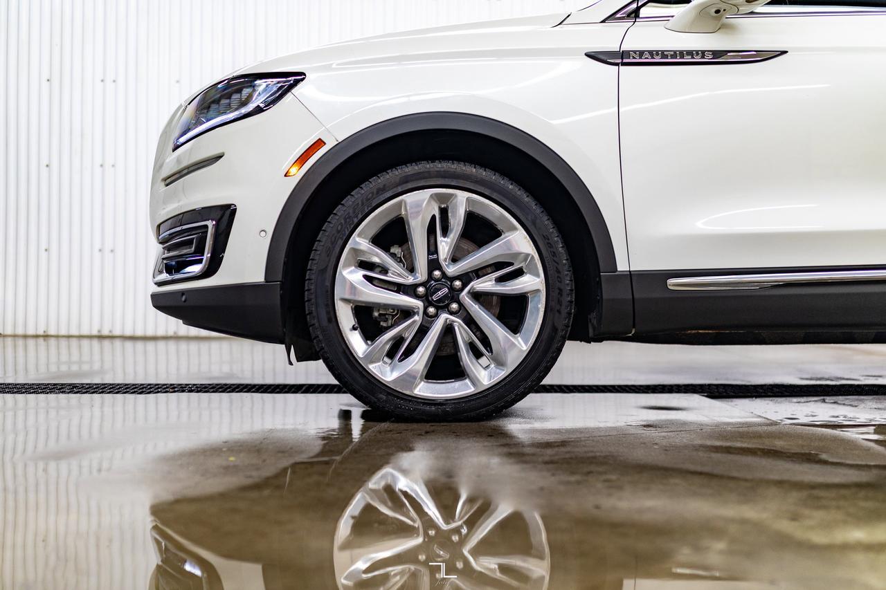 2020 Lincoln Nautilus AWD Reserve Leather Roof Nav BCam Red Deer AB