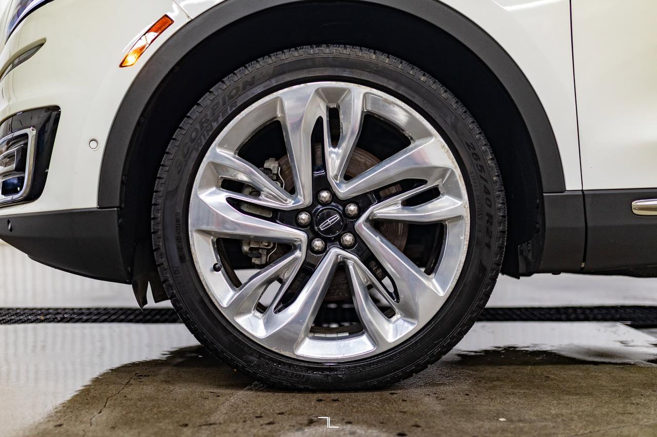 2020 Lincoln Nautilus AWD Reserve Leather Roof Nav BCam Red Deer AB