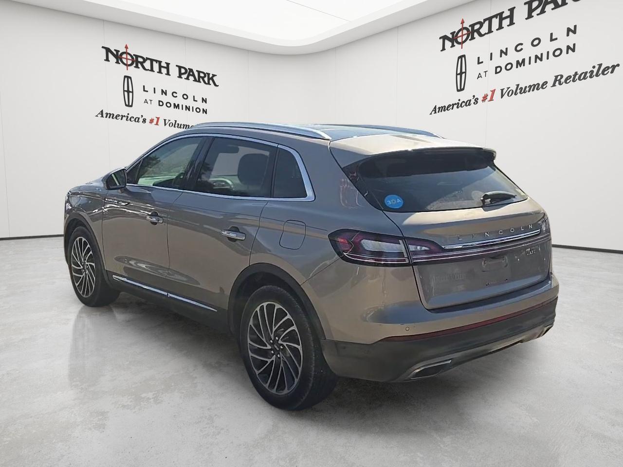 2020 Lincoln Nautilus Reserve