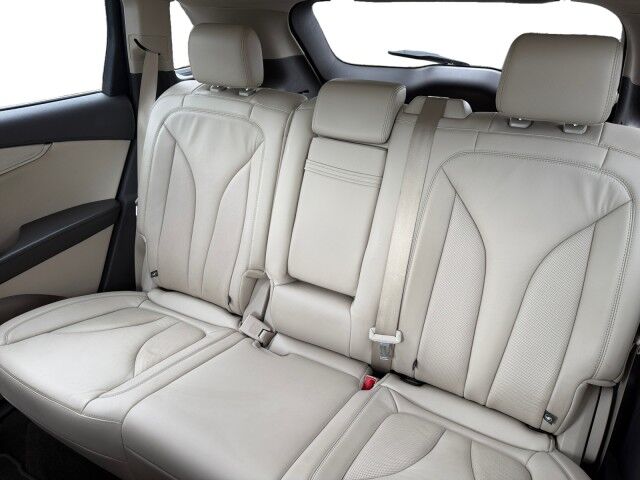 2020 Lincoln Nautilus Standard  TX