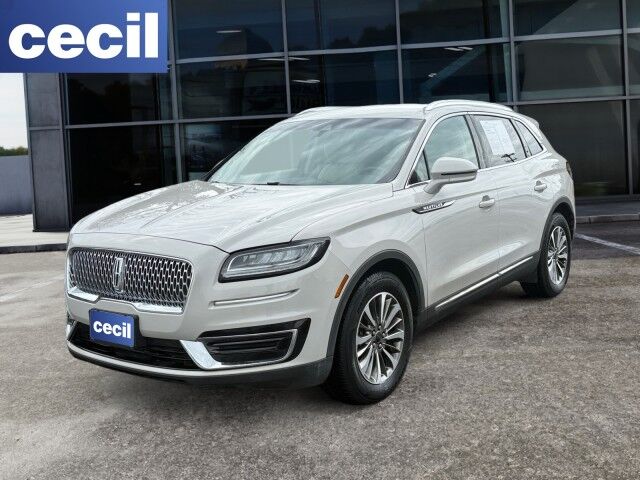 2020 Lincoln Nautilus Standard  TX