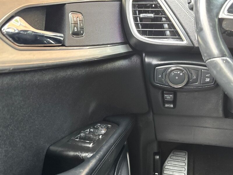 2020 Lincoln Nautilus Standard AWD w/ Equipment Group 101A Arlington VA