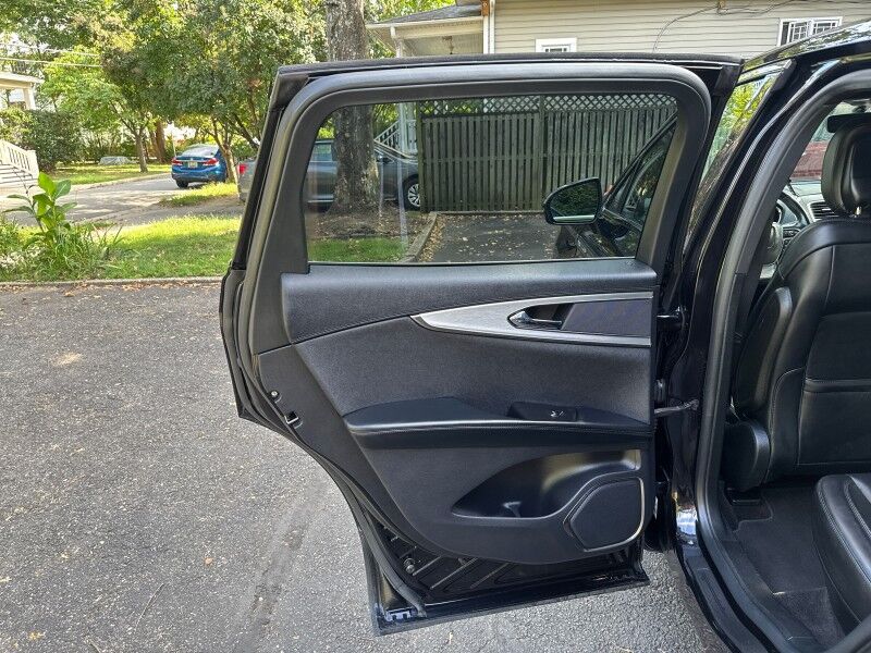 2020 Lincoln Nautilus Standard AWD w/ Equipment Group 101A Arlington VA