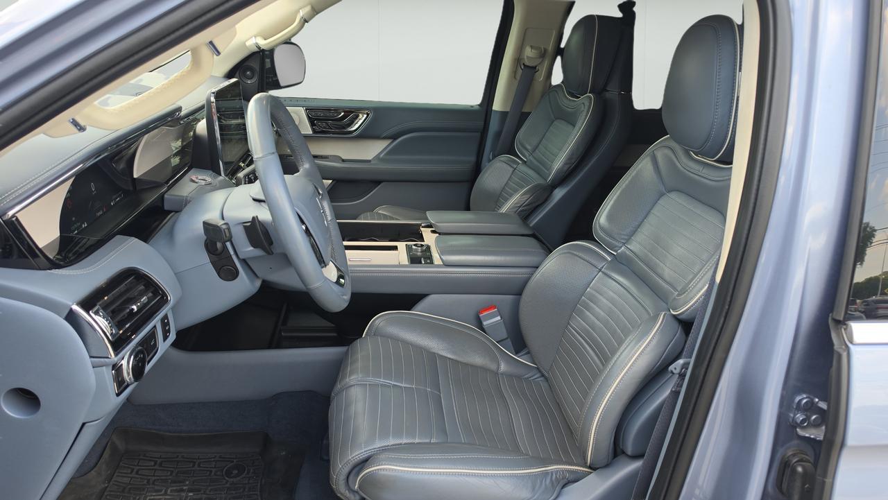 2020 Lincoln Navigator Black Label