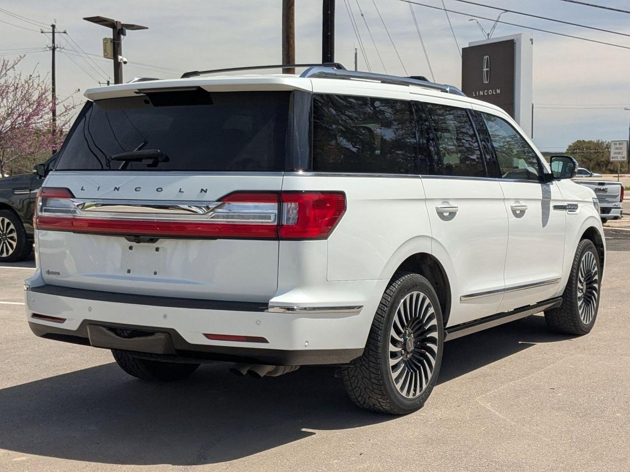 2020 Lincoln Navigator Black Label