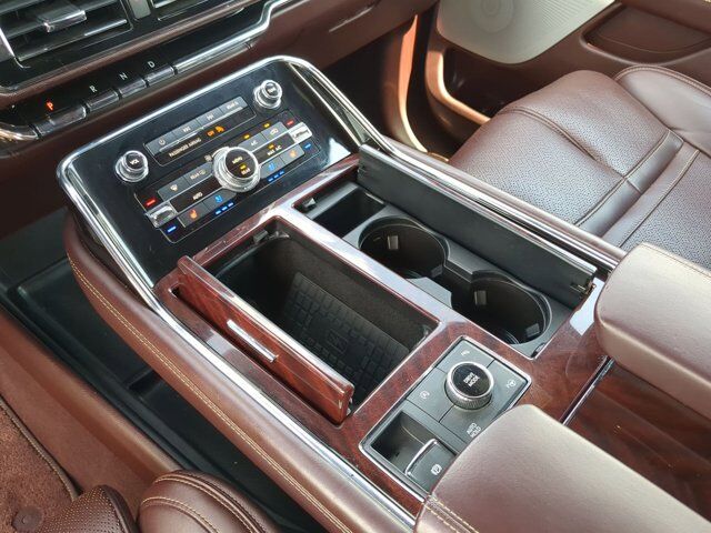 2020 Lincoln Navigator Black Label