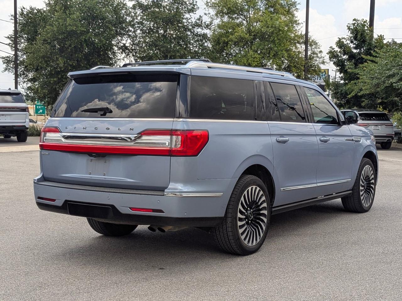 2020 Lincoln Navigator L Black Label