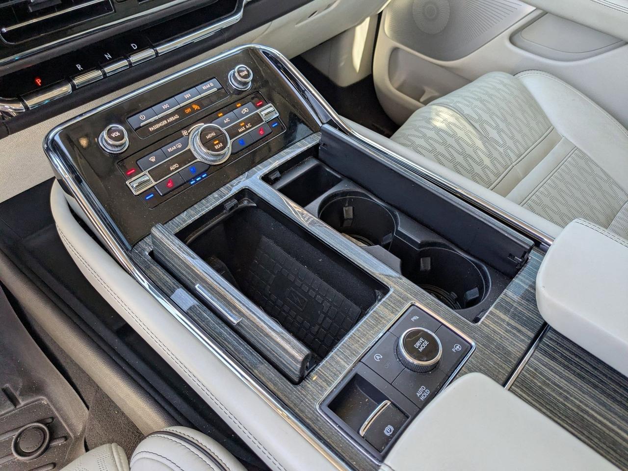 2020 Lincoln Navigator L Black Label