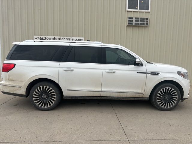 2020 Lincoln Navigator L