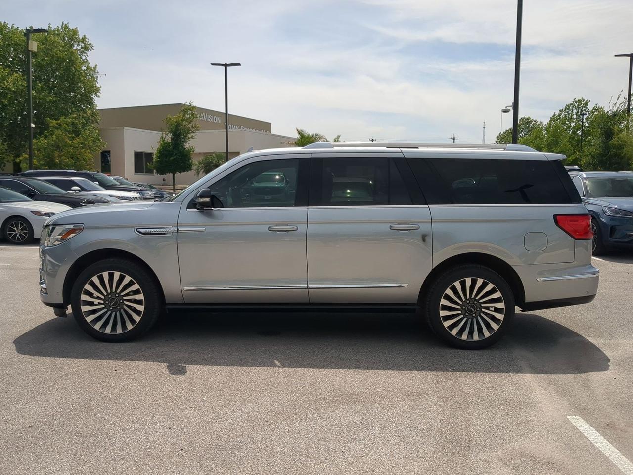 2020 Lincoln Navigator L Reserve