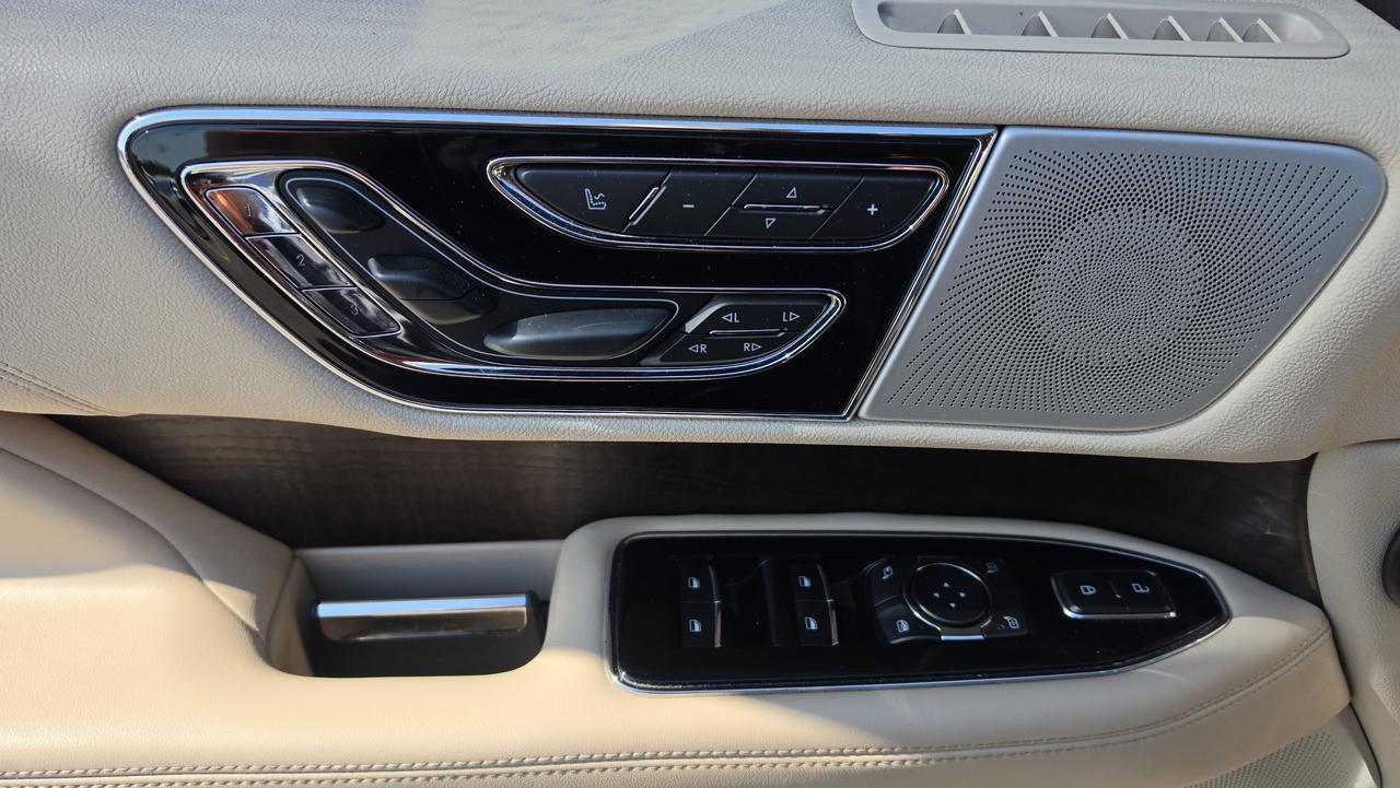 2020 Lincoln Navigator L Reserve