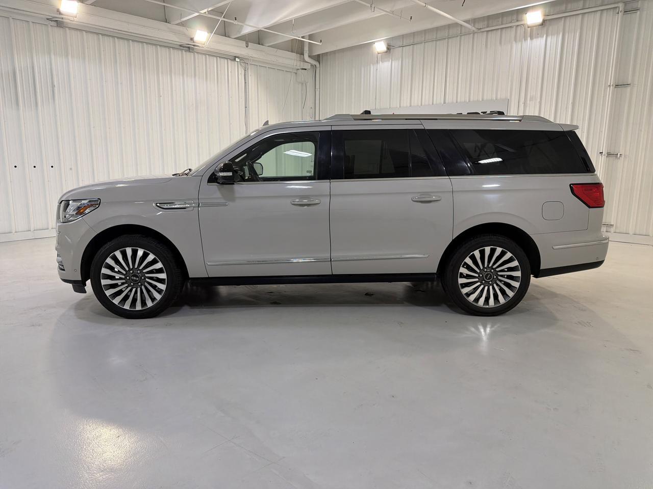 2020 Lincoln Navigator L Reserve