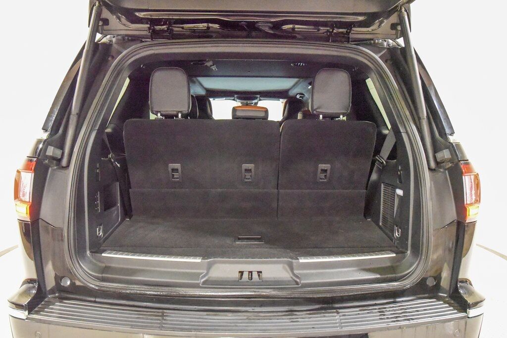 2020 Lincoln Navigator Reserve Akron