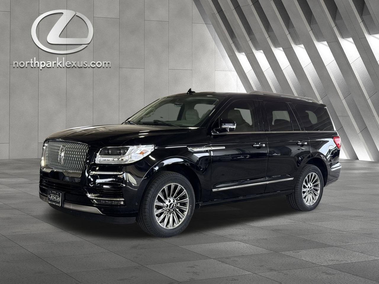 2020 Lincoln Navigator Standard
