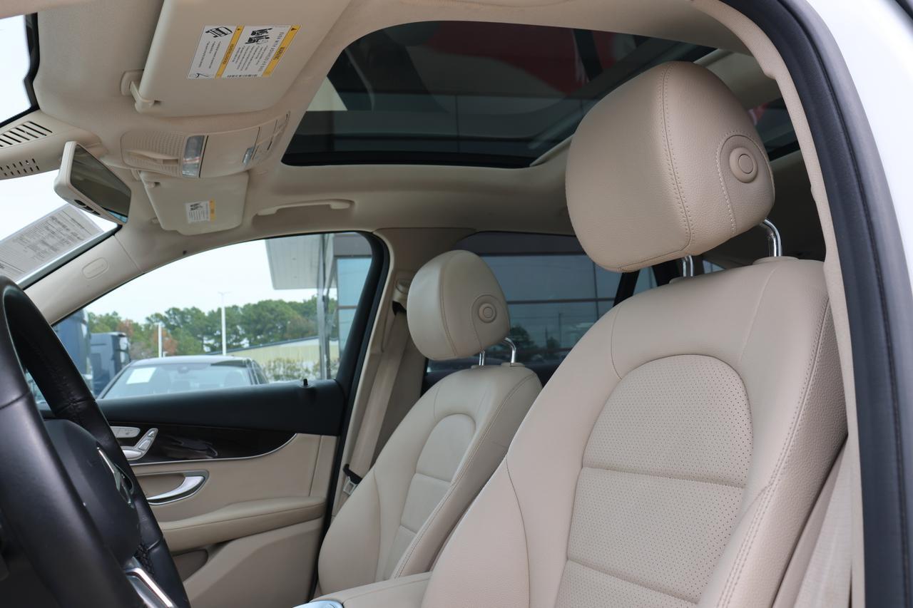 2020 MERCEDES-BENZ GLC 300 Houston TX