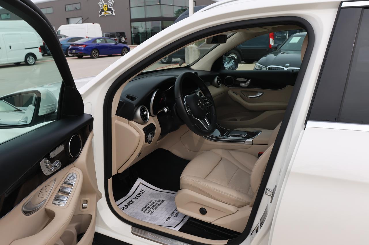 2020 MERCEDES-BENZ GLC 300 Houston TX