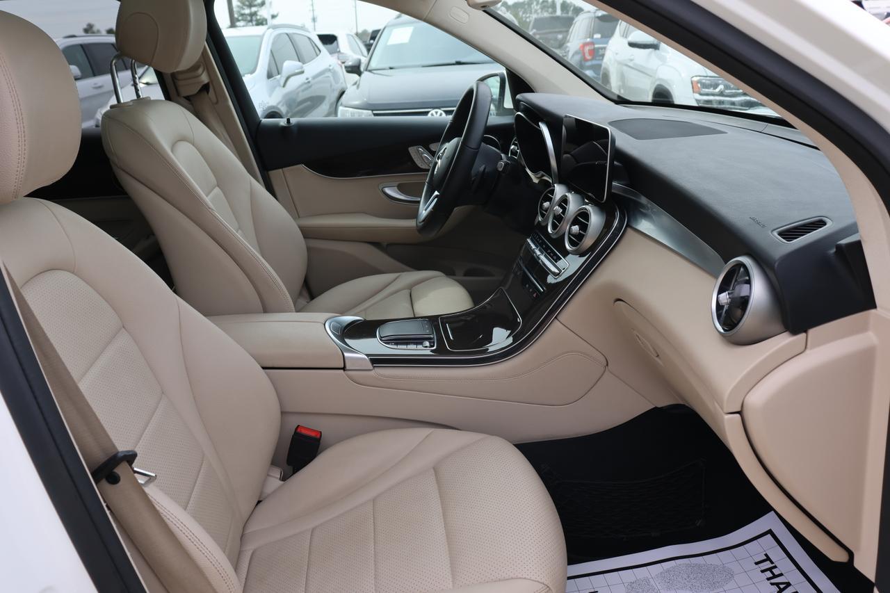 2020 MERCEDES-BENZ GLC 300 Houston TX